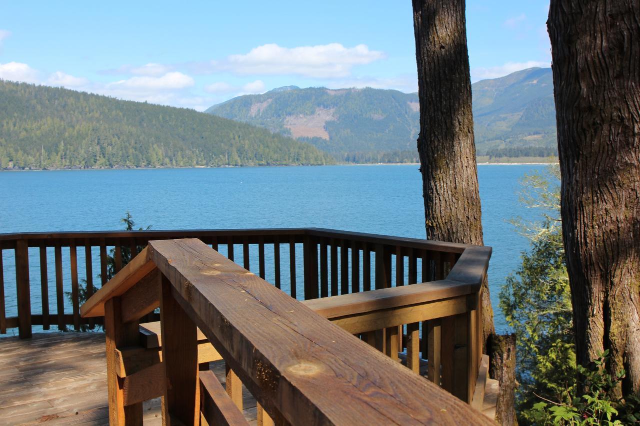 Tilby'S Rainbow Cottage Port Renfrew Extérieur photo